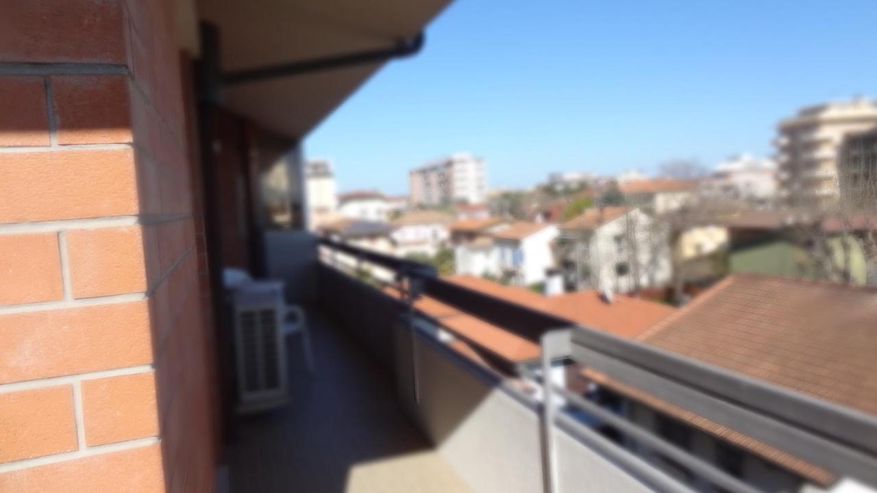 Residence Holiday Bellaria-Igea Marina Exteriör bild