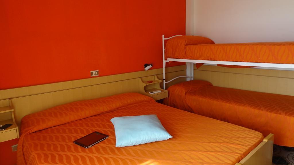 Residence Holiday Bellaria-Igea Marina Exteriör bild